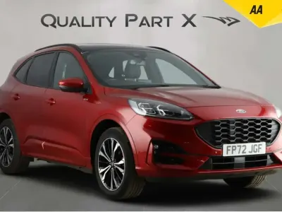 Usado Ford Kuga ST-Line X 225 CV (165 kW) 2022 Rojo SUV