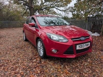 Used Ford Focus Zetec 2013 Red Hatchback