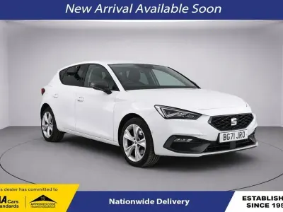 Used Seat Leon FR 204 HP (150 kW) 2021 White Hatchback