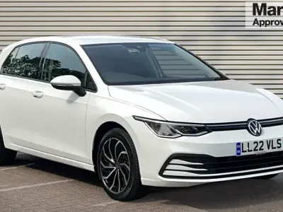 Used VW Golf VIII Life 110 HP (80 kW) 2022 White
