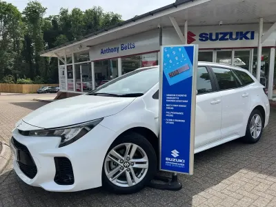 Used Suzuki Swace 140 HP (102 kW) 2025 White Estate