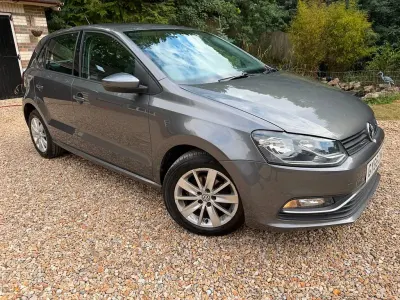 Used VW Polo SE 60 HP (44 kW) 2015 Grey Hatchback