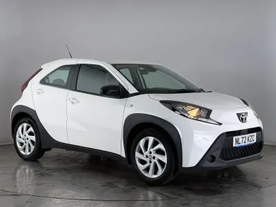 Używany Toyota Aygo X PURE 2022 Biały SUV
