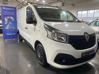 Used Renault Trafic Business 2018 White MPV