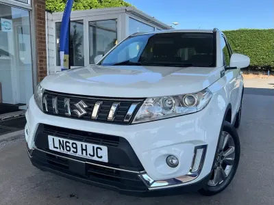 Used Suzuki Vitara SZ-T 112 HP (82 kW) 2019 Superior white SUV