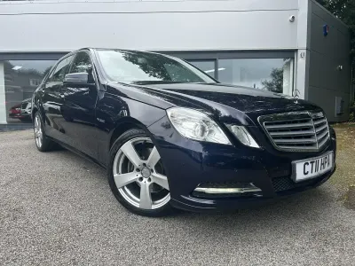 Used Mercedes E250 SE 2011 Blue Sedan