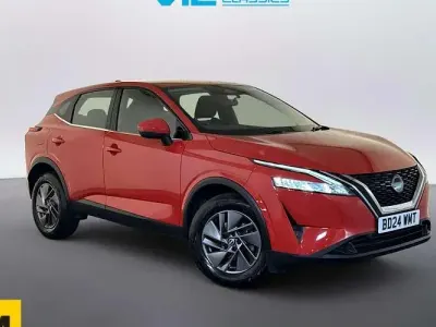 Used Nissan Qashqai Acenta Premium 158 HP (116 kW) 2023 Red SUV