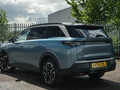 Used Peugeot 5008 GTi 134 HP (98 kW) 2025 Blue SUV
