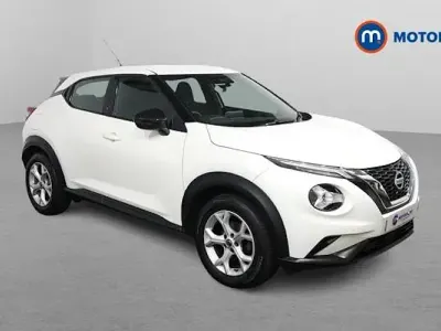 Used Nissan Juke Acenta 117 HP (86 kW) 2020 White SUV