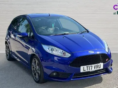 Used Ford Fiesta ST 182 HP (133 kW) 2017 Blue Hatchback
