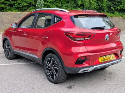Used MG ZS 106 HP (77 kW) 2021 Red SUV