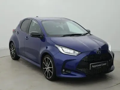 Used Toyota Yaris Sport 113 HP (83 kW) 2023 Blue Hatchback