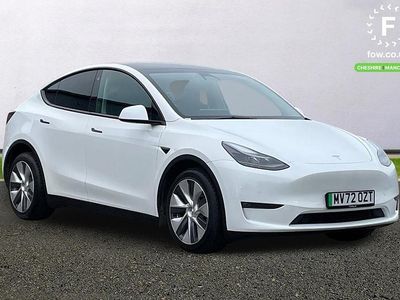 White Used 2022 Tesla Model Y Long Range AWD SUV | £25,799 (Fair price)