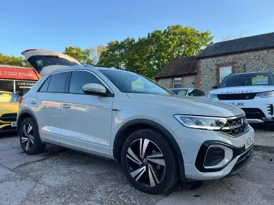 Used VW T-Roc R-line 150 HP (110 kW) 2024 Grey SUV