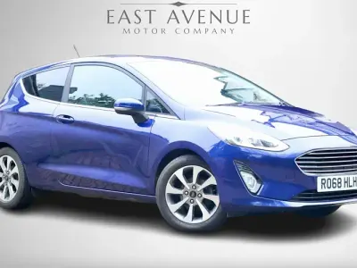 Used Ford Fiesta Zetec 101 HP (74 kW) 2018 Blue Hatchback