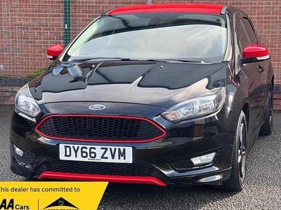 Used Ford Focus Zetec 182 HP (133 kW) 2016 Black Hatchback