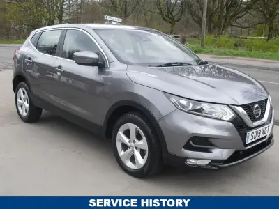 Używany Nissan Qashqai Acenta Premium 115 KM (84 kW) 2019 Szary SUV