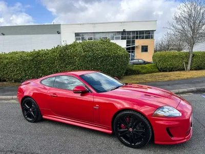 Używany Jaguar XKR 510 KM (375 kW) 2010 Czerwony Coupe