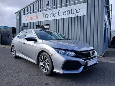 Used Honda Civic SE 129 HP (94 kW) 2017 Silver Hatchback