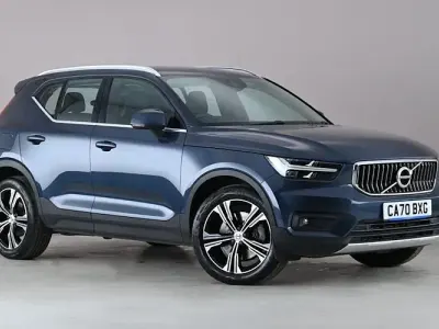 Used Volvo XC40 Inscription 262 HP (192 kW) 2020 Blue SUV