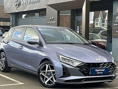 Used Hyundai i20 Premium 101 HP (74 kW) 2025 Blue Hatchback