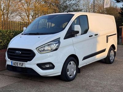 Usado Ford Transit Custom Trend 130 HP (95 kW) 2019 Branco Van