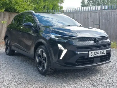 Used Renault Captur Techno 91 HP (66 kW) 2024 Black SUV