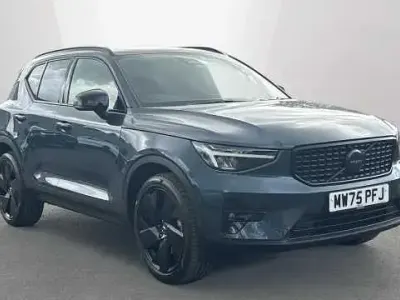 Usado Volvo XC40 Plus 161 HP (118 kW) 2026 SUV