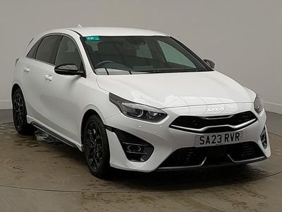 Used Kia Ceed GT-Line 158 HP (116 kW) 2023 White Hatchback