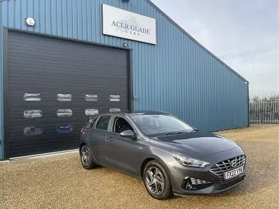 Second-hand Hyundai i30 SE 120 CP (88 kW) 2022 Gri Hatchback
