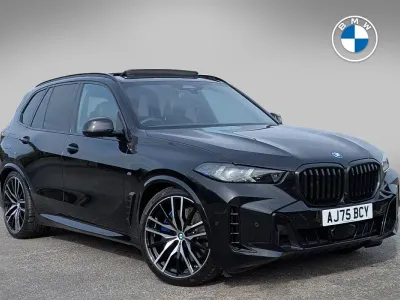 Begagnad BMW X5 M Sport 482 HK (354 kW) 2026 Svart SUV