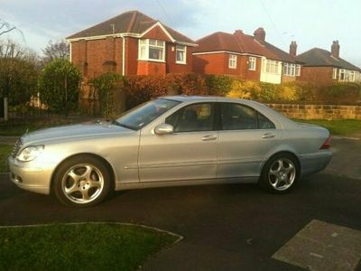 Usado Mercedes S320 204 HP (150 kW) 2004 Sedan
