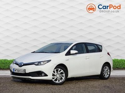 Toyota Auris Hybrid