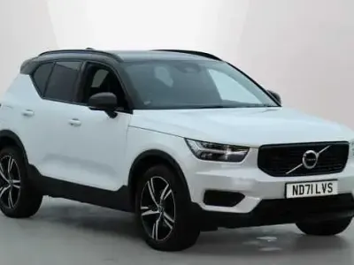 Usado Volvo XC40 R-Design 197 CV (144 kW) 2022 SUV