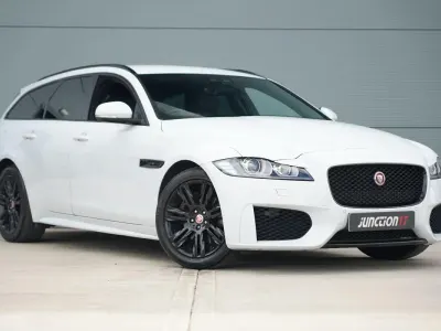 Used Jaguar XF Sportbrake Chequered Flag 180 HP (132 kW) 2020 White Estate