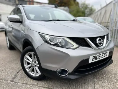 Used Nissan Qashqai Acenta 110 HP (80 kW) 2016 Silver SUV
