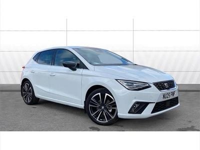Used Seat Ibiza XCELLENCE Lux 115 HP (84 kW) 2025 White Hatchback