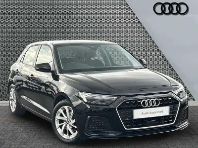 Begagnad Audi A1 Sport 2023 Svart SUV