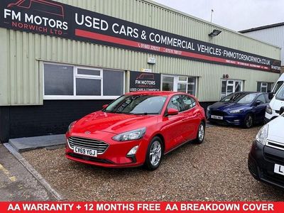 Used Ford Focus Zetec 120 HP (88 kW) 2019 Red Hatchback