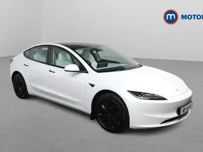 Usado Tesla Model 3 RWD 208 kW (283 HP) 2024 Branco Sedan