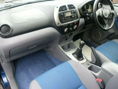 Used Toyota RAV4 147 HP (108 kW) 2002 SUV