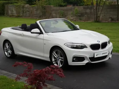 Begagnad BMW 218 M Sport 2015 Vit Cab