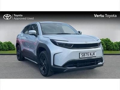 Used Toyota Urban Cruiser Design 127 kW (174 HP) 2026 Silver SUV