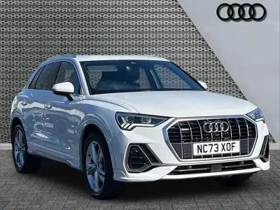 Używany Audi Q3 S-Line 187 KM (137 kW) 2024 Biały SUV