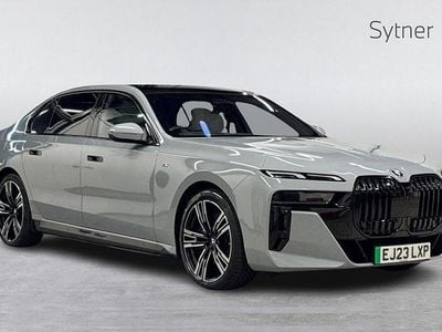 BMW i7