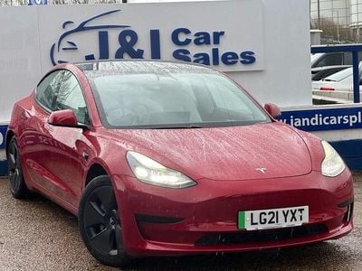 Used Tesla Model 3 Standard Range Plus 366 kW (498 HP) 2021 Red Sedan