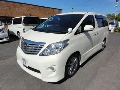 Usado Toyota Alphard 280 HP (205 kW) 2025 Dourado Monovolume