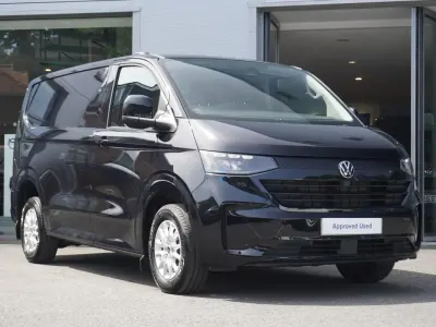 Begagnad VW Transporter Pro 2025 Svart Van