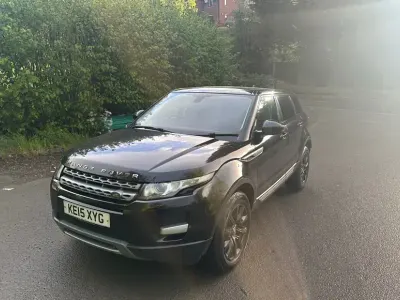 Used Land Rover Range Rover evoque Pure 187 HP (137 kW) 2015 Hatchback