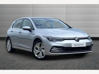 Used VW Golf VIII Style 150 HP (110 kW) 2022 Silver Hatchback